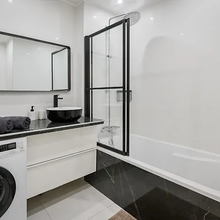 Magnifique 2ch Place Morny *