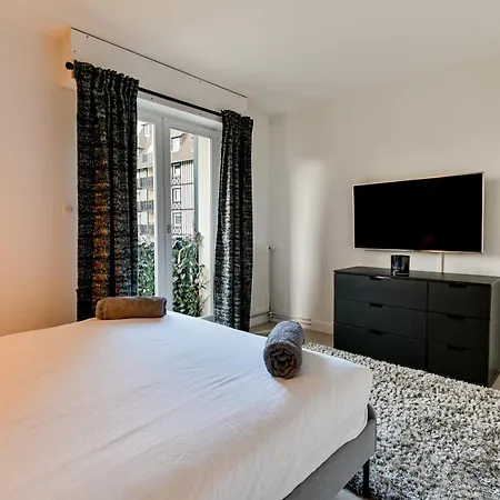 Magnifique 2ch Place Morny *