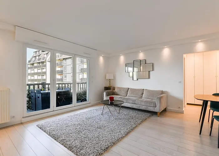 Appartement Magnifique 2ch Place Morny Deauville