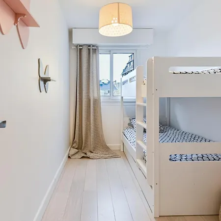 Magnifique 2ch Place Morny Apartmán Deauville